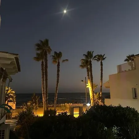 Casa Aurora First Sea Line - Laguna Torrox
